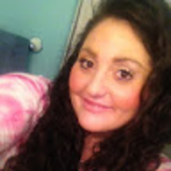 Meet your Posher, Elizabeth - Picture 1 of 1